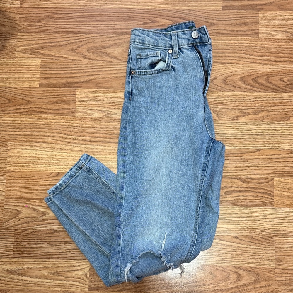 Wild Fable Light Blue Distressed Jeans